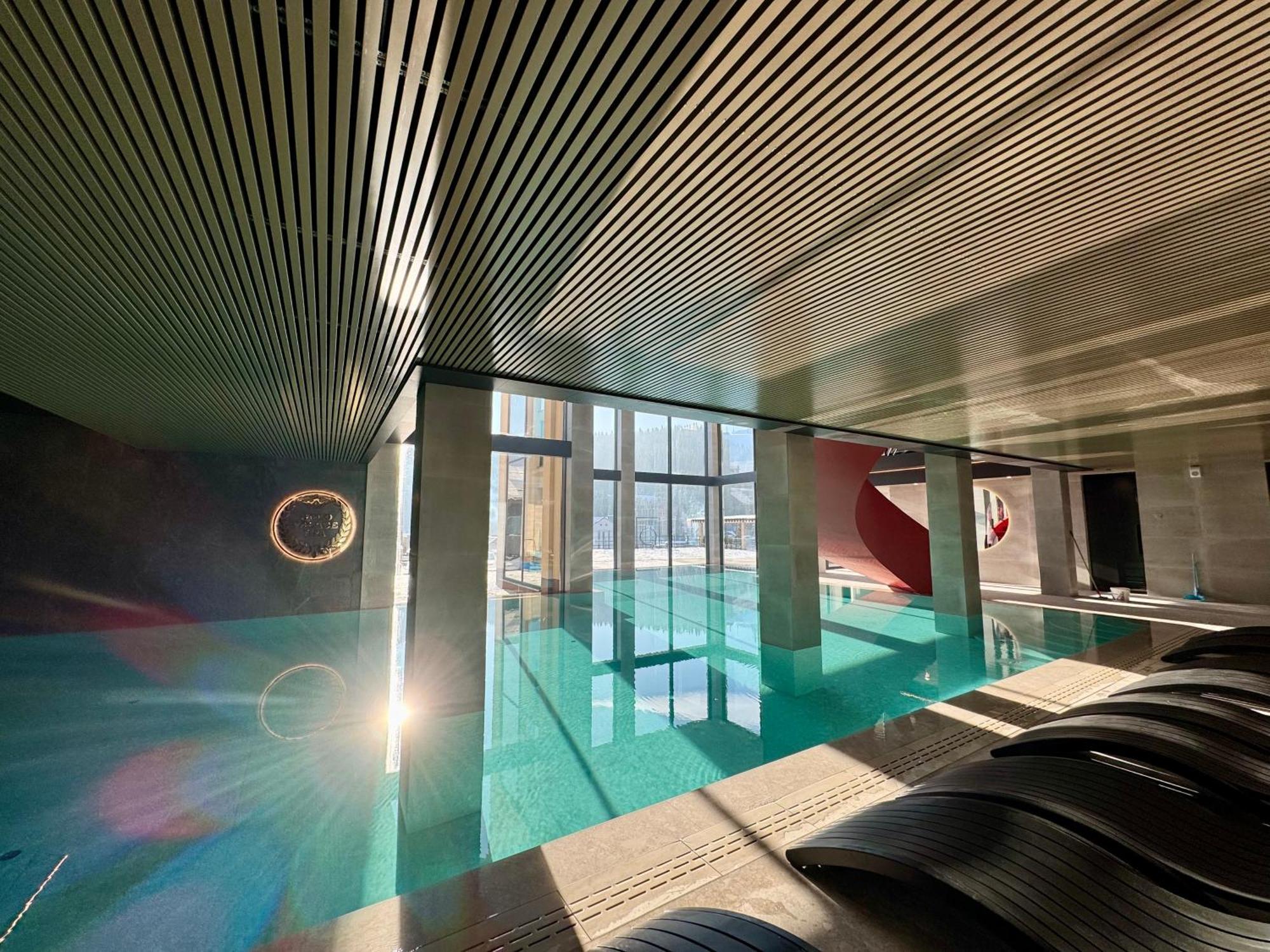 Gold Palace Wellness & Spa Bukovel Ngoại thất bức ảnh