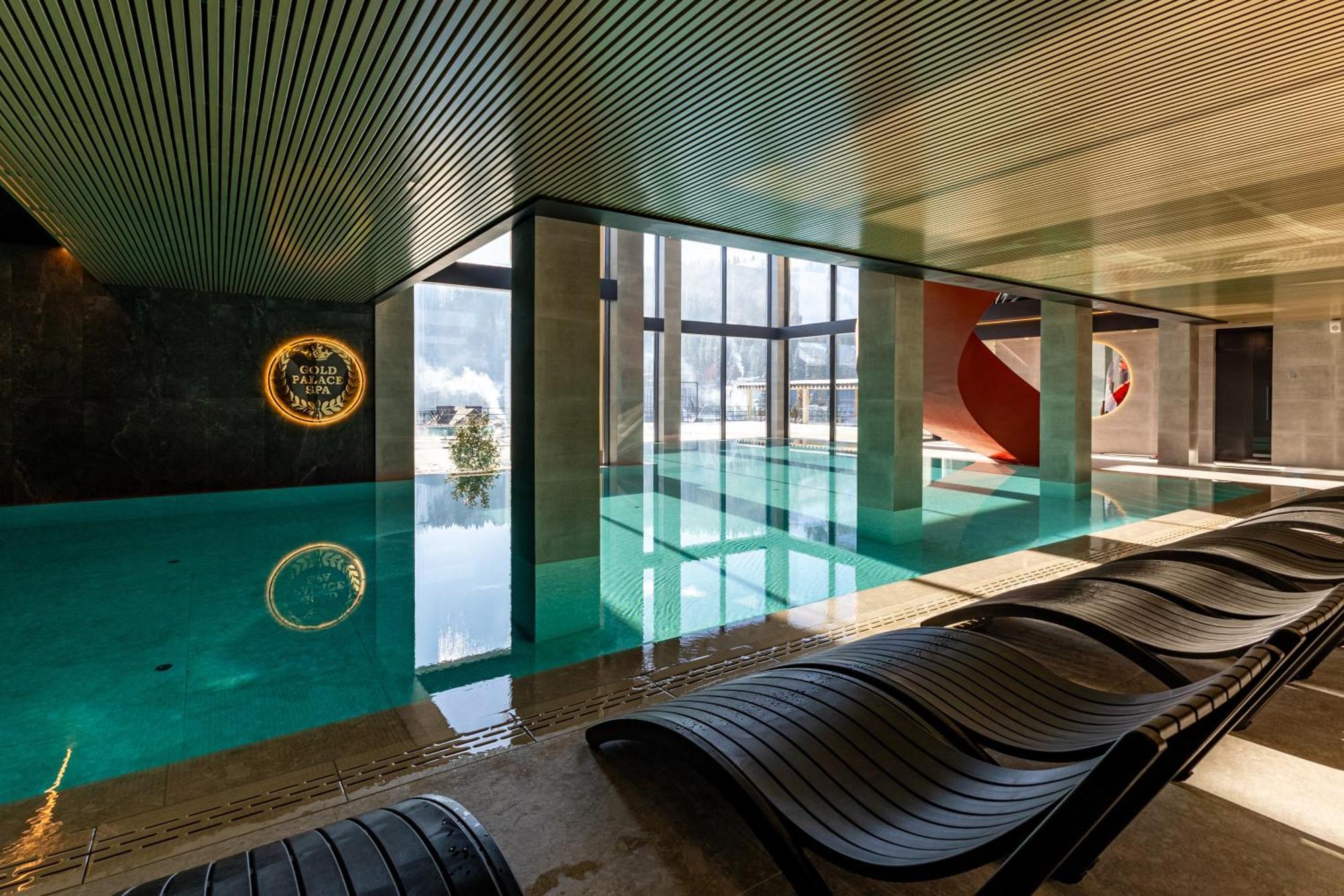 Gold Palace Wellness & Spa Bukovel Ngoại thất bức ảnh
