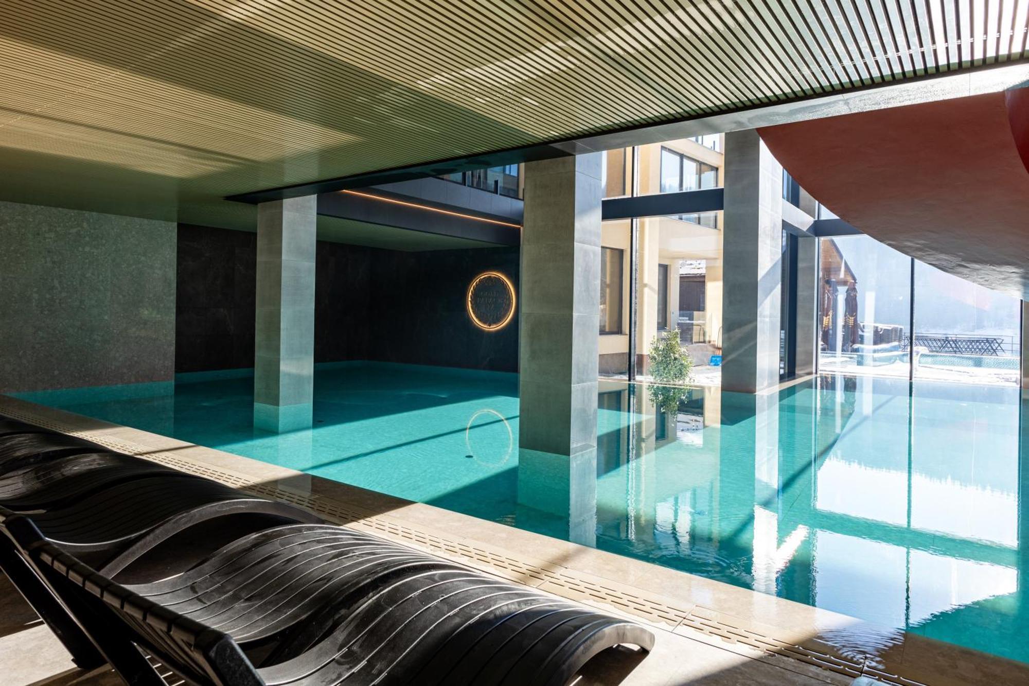 Gold Palace Wellness & Spa Bukovel Ngoại thất bức ảnh